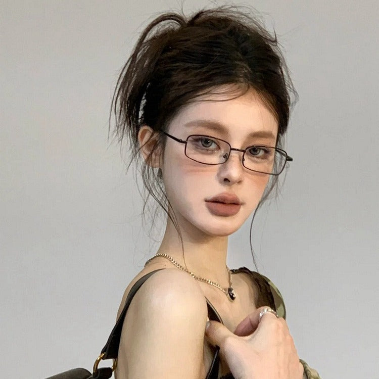 Same Style as Stars2026Latest Square Frame Gold Wire Edge Glasses Frame for Women Trendy Concave Shape Narrow Frame Small Face Retro Can Be Paired with Prescription Lenses