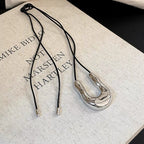 Star Custom New Mysterious Black Long Geometric Pendant Necklace for Women New Chinese Style Niche High-end Versatile Necklace Wholesale