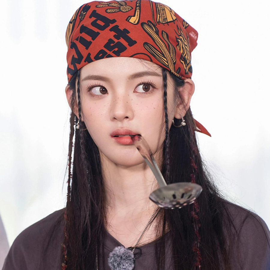 Celebrity Style Denim Print Headscarf Retro Fashion Niche High-end Feel Hairband Sweet Cool Unique Hair Accessory Decorative Headscarf