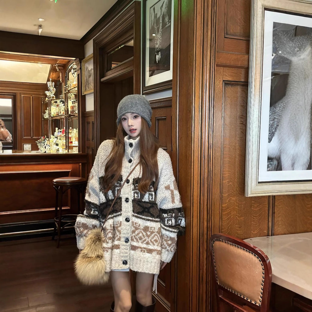 In Stock Korean Niche Trendy Brand Fair Isle Cardigan Coat for Women Loose Lazy Style High Neck Knitted Sweater