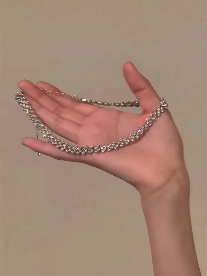 Star Custom 2025New Year's Exaggerated Punk Necklace y2k Irregular Subculture Hip-Hop Trend Unisex Niche Collarbone Chain