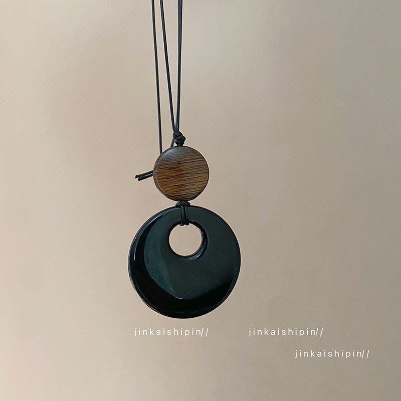 Star Custom New Mysterious Black Long Geometric Pendant Necklace for Women New Chinese Style Niche High-end Versatile Necklace Wholesale