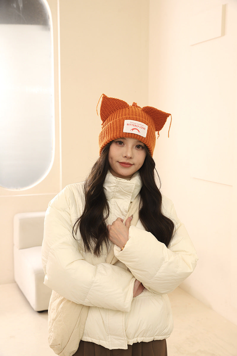 Korean Style Sweet Cute Cat Ear Knitted Hat for Women, Autumn and Winter Warm Ear Protection with Letter Patch, Versatile Knit Hat