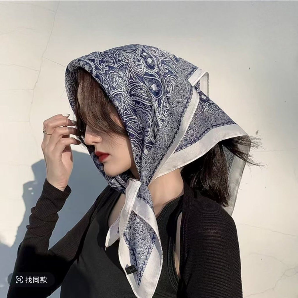 Same Style as Stars2025New Paisley Small Cashew Deformed Insect Satin70Silk Scarf Scarf Headscarf Fashion Design Small Water Drop Square Scarf Decoration Matching Headscarf