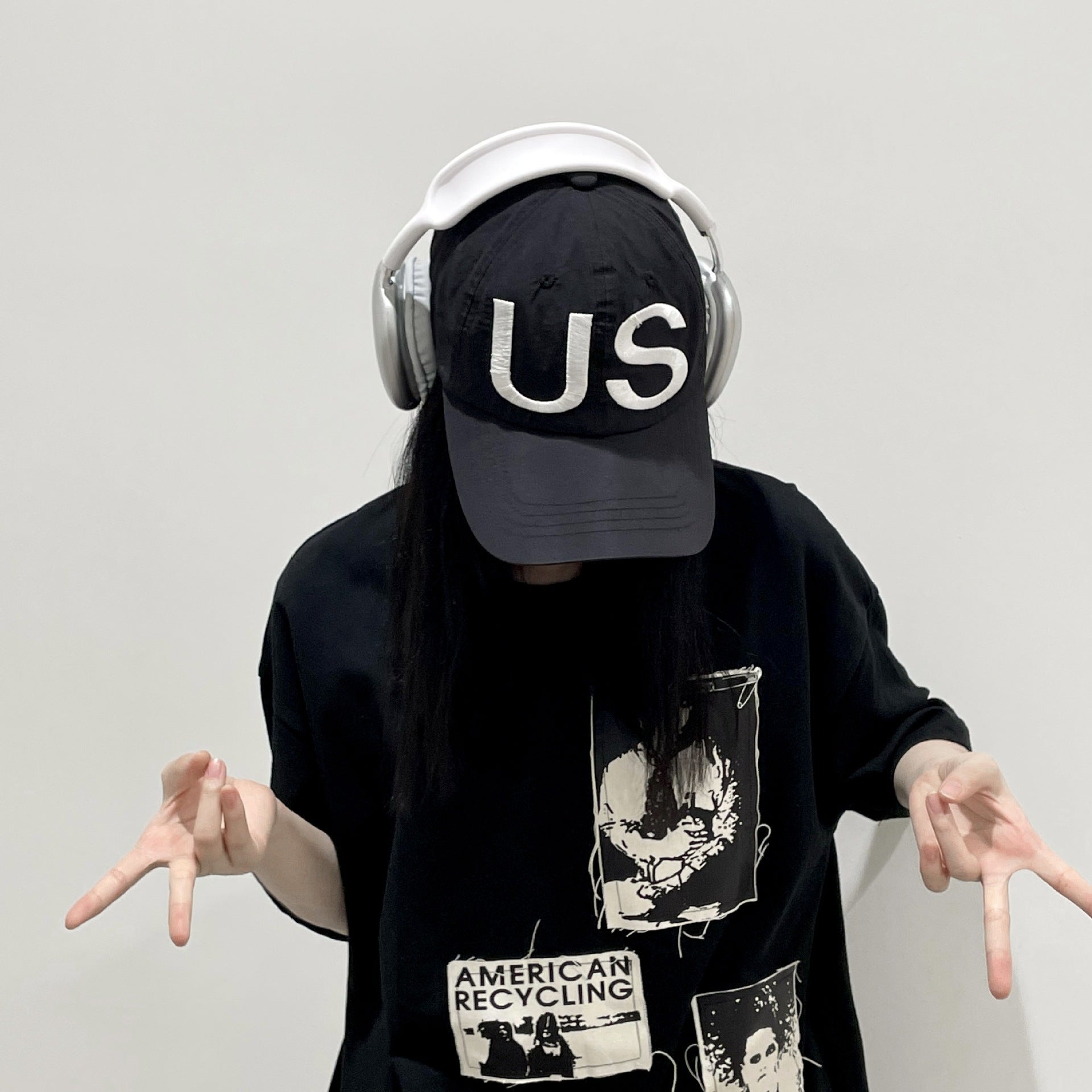 "It Girl" Aesthetic Wireless Headphones - Silver Y2K Tech