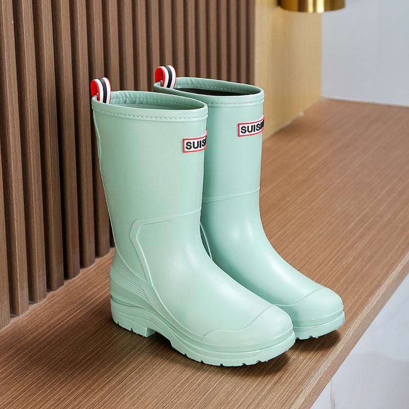 Long Tube Rain Boots for Women, Fashionable Cuffed Outdoor Lightweight Waterproof Shoes, Soft and Durable Rubber Boots for Japan Airlines Foreign Trade