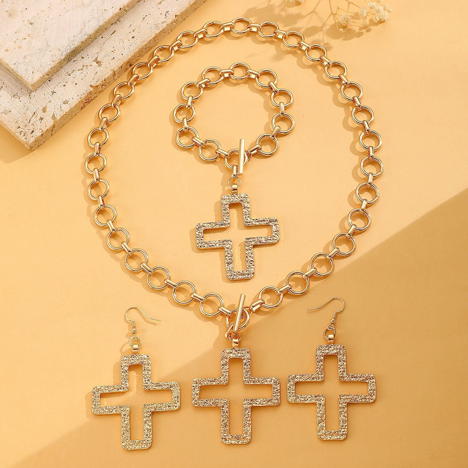 Celebrity Style Decorative Chain Jewelry Personalized Cross Alloy Pendant Necklace  Minimalist Style Clip Simple Internet Celebrity Collarbone Chain for Women
