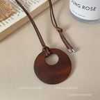 Star Custom New Mysterious Black Long Geometric Pendant Necklace for Women New Chinese Style Niche High-end Versatile Necklace Wholesale