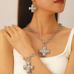 Celebrity Style Decorative Chain Jewelry Personalized Cross Alloy Pendant Necklace  Minimalist Style Clip Simple Internet Celebrity Collarbone Chain for Women