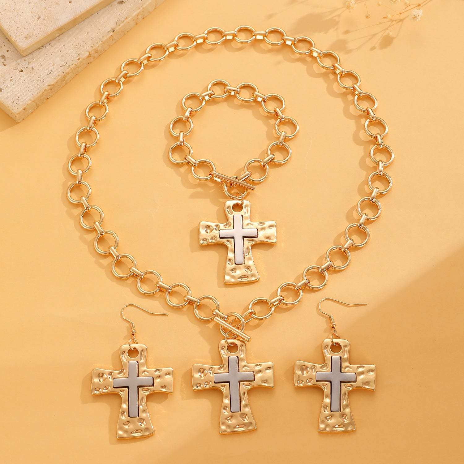 Celebrity Style Decorative Chain Jewelry Personalized Cross Alloy Pendant Necklace  Minimalist Style Clip Simple Internet Celebrity Collarbone Chain for Women