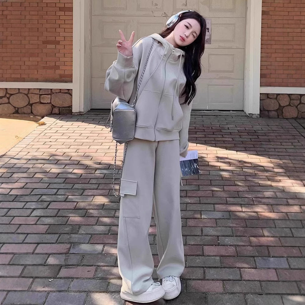 High-End Casual Sports Suit for Women, Autumn and Winter, Petite Workwear Style, Sweatshirt and Sweatpants Two-Piece Set, Early Autumn Complete Set