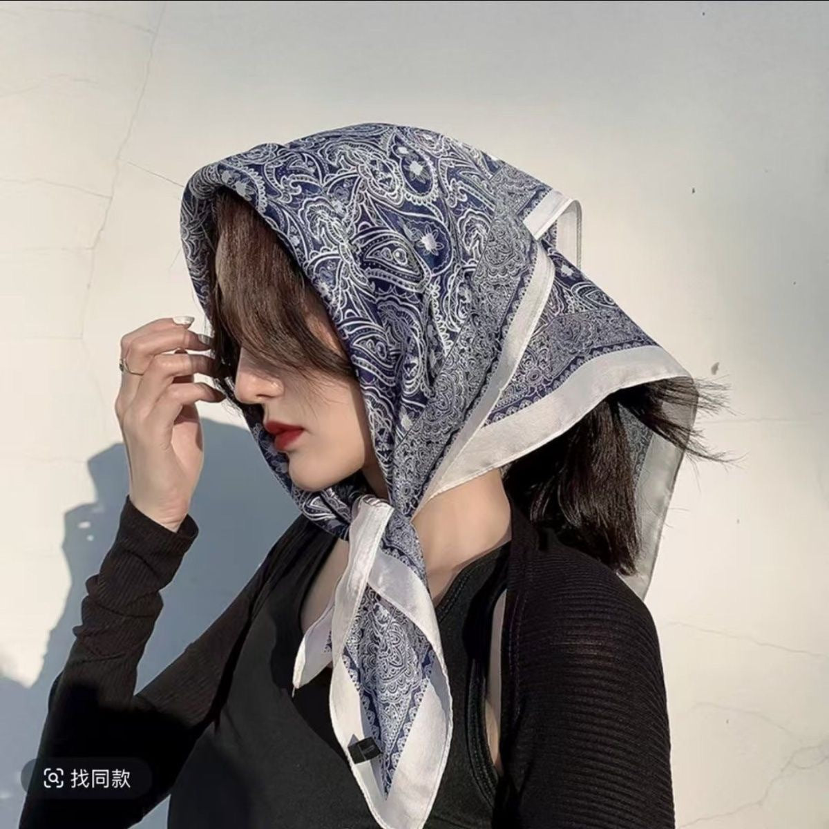 Same Style as Stars2025New Paisley Small Cashew Deformed Insect Satin70Silk Scarf Scarf Headscarf Fashion Design Small Water Drop Square Scarf Decoration Matching Headscarf