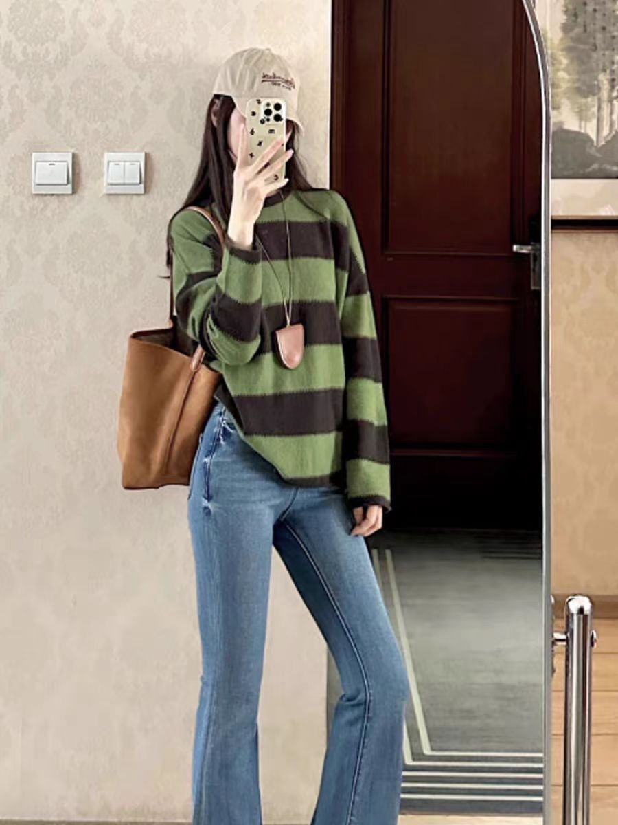 2025Trendy Hot Item100%Australian Pure Wool Sweater Loose Lazy Round Neck Knitted Sweater Autumn Winter Stylish Sweater