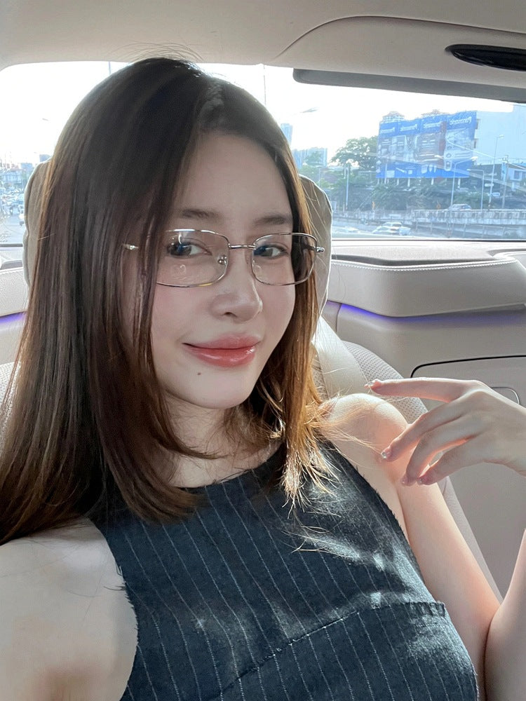 Same Style as Stars2026Latest Square Frame Gold Wire Edge Glasses Frame for Women Trendy Concave Shape Narrow Frame Small Face Retro Can Be Paired with Prescription Lenses
