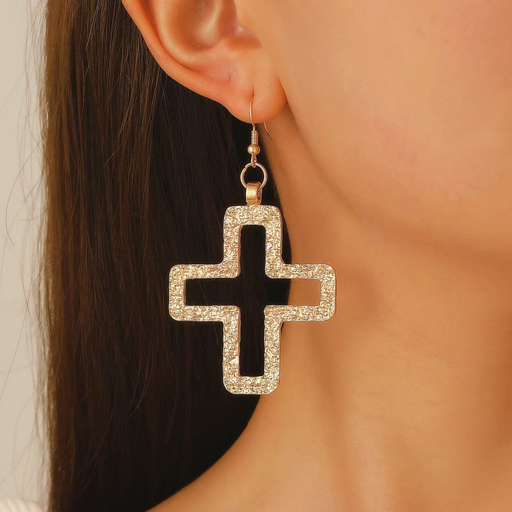 Celebrity Style Decorative Chain Jewelry Personalized Cross Alloy Pendant Necklace  Minimalist Style Clip Simple Internet Celebrity Collarbone Chain for Women