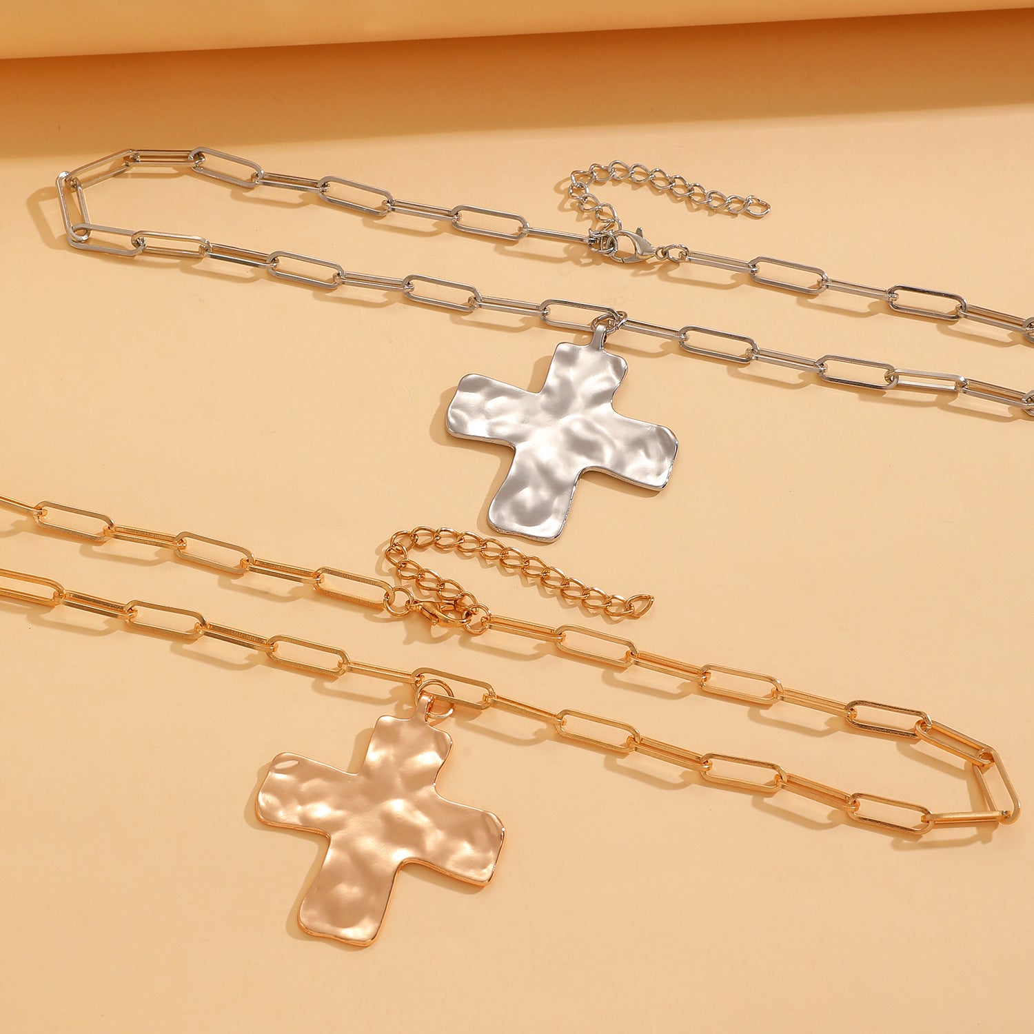 Celebrity Style Decorative Chain Jewelry Personalized Cross Alloy Pendant Necklace  Minimalist Style Clip Simple Internet Celebrity Collarbone Chain for Women