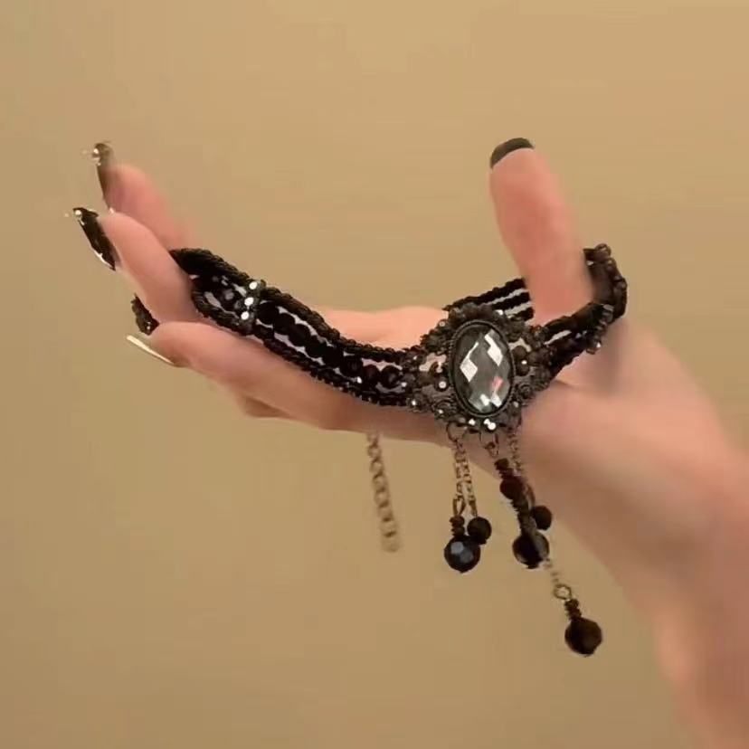 Star Custom 2025New Year's Exaggerated Punk Necklace y2k Irregular Subculture Hip-Hop Trend Unisex Niche Collarbone Chain