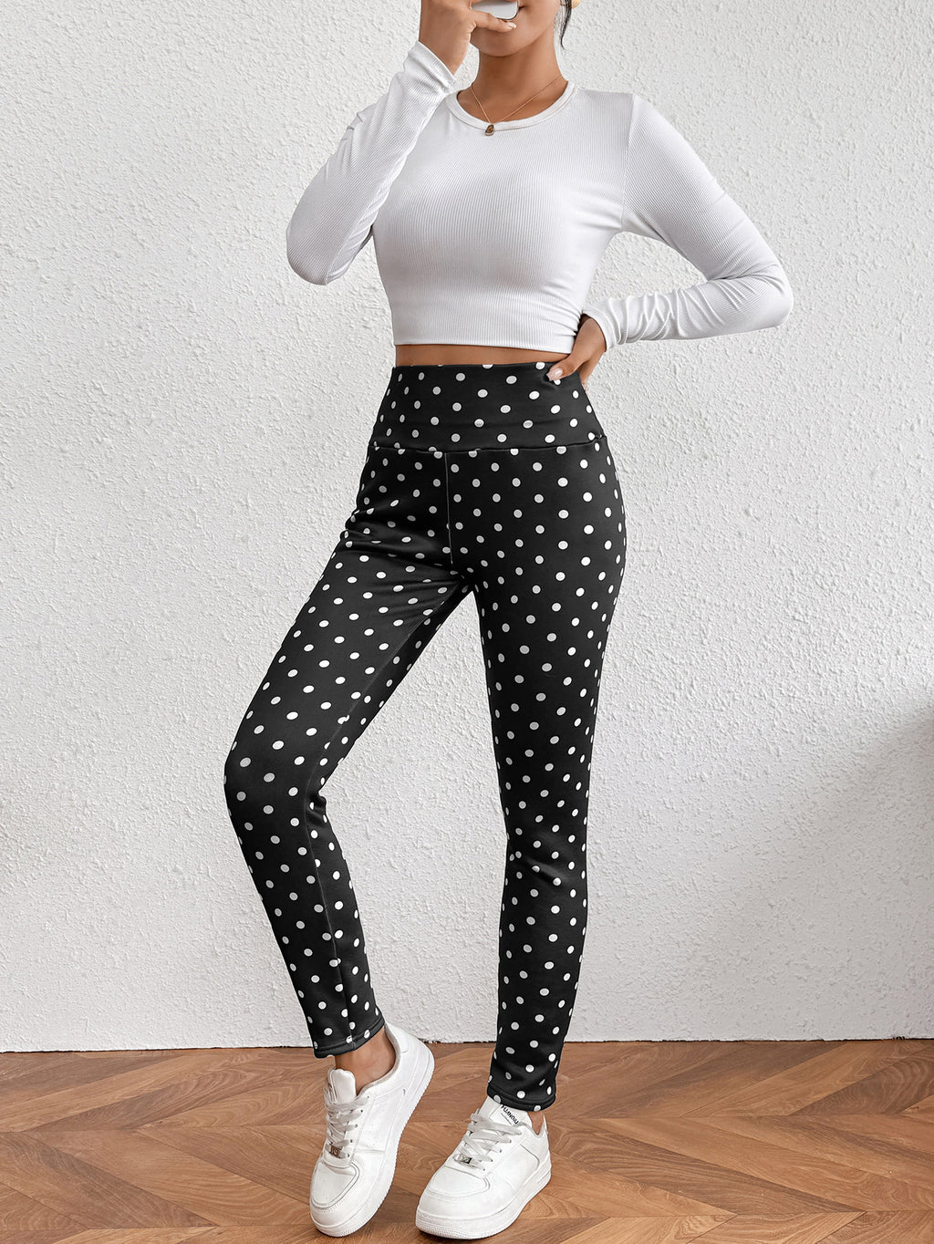 Hot-Selling Lamb Wool Polka Dot Print High-Waisted Slim Fit Warm Women's Leggings Winter New Tight-Fitting