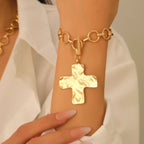 Celebrity Style Decorative Chain Jewelry Personalized Cross Alloy Pendant Necklace  Minimalist Style Clip Simple Internet Celebrity Collarbone Chain for Women