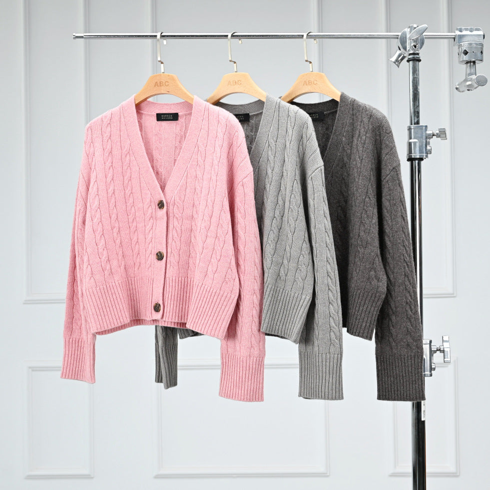 Monet Casual Chic with an Elegant Feel Cable Knit Wool Cashmere Round Neck Long Sleeve Sweater for Women