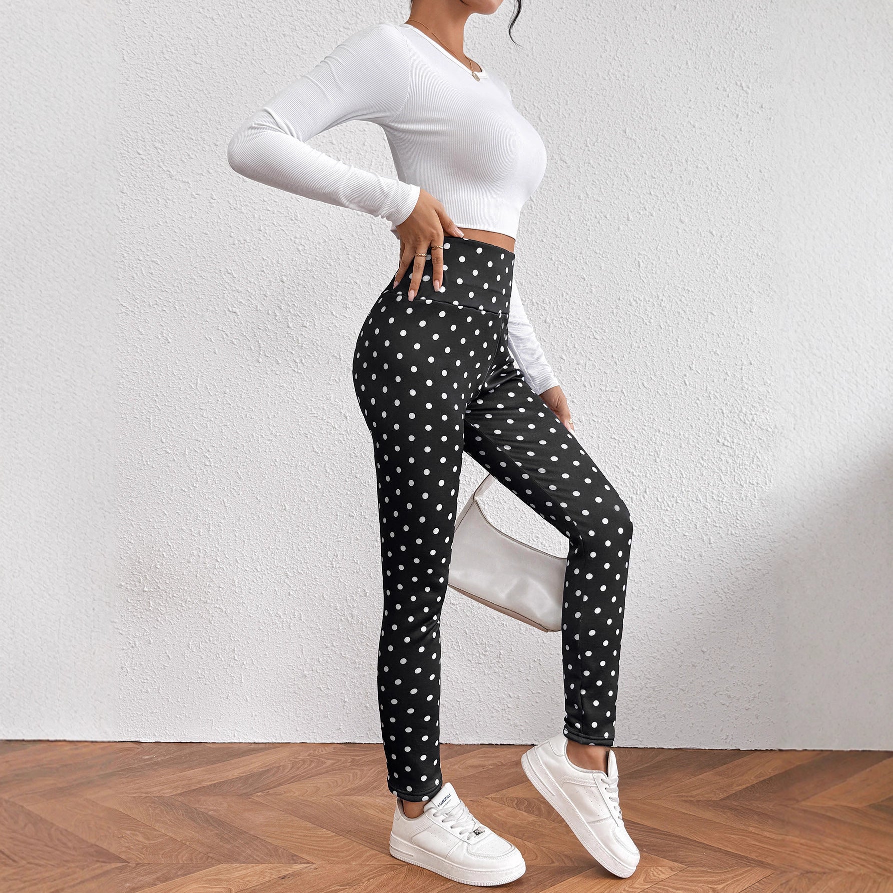 Hot-Selling Lamb Wool Polka Dot Print High-Waisted Slim Fit Warm Women's Leggings Winter New Tight-Fitting