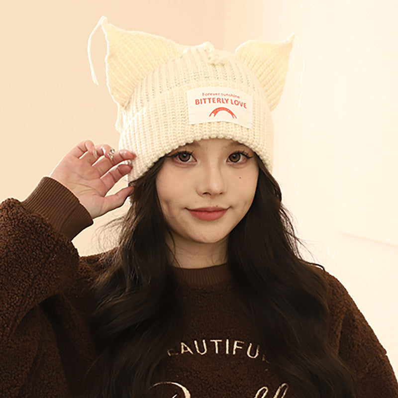 Korean Style Sweet Cute Cat Ear Knitted Hat for Women, Autumn and Winter Warm Ear Protection with Letter Patch, Versatile Knit Hat