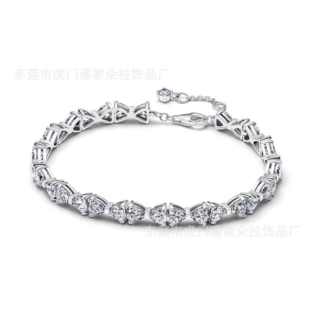 Pan Family Plating S925silver Shining Bow Necklace with Inlaid Diamonds Moon Fashion Collarbone Chain