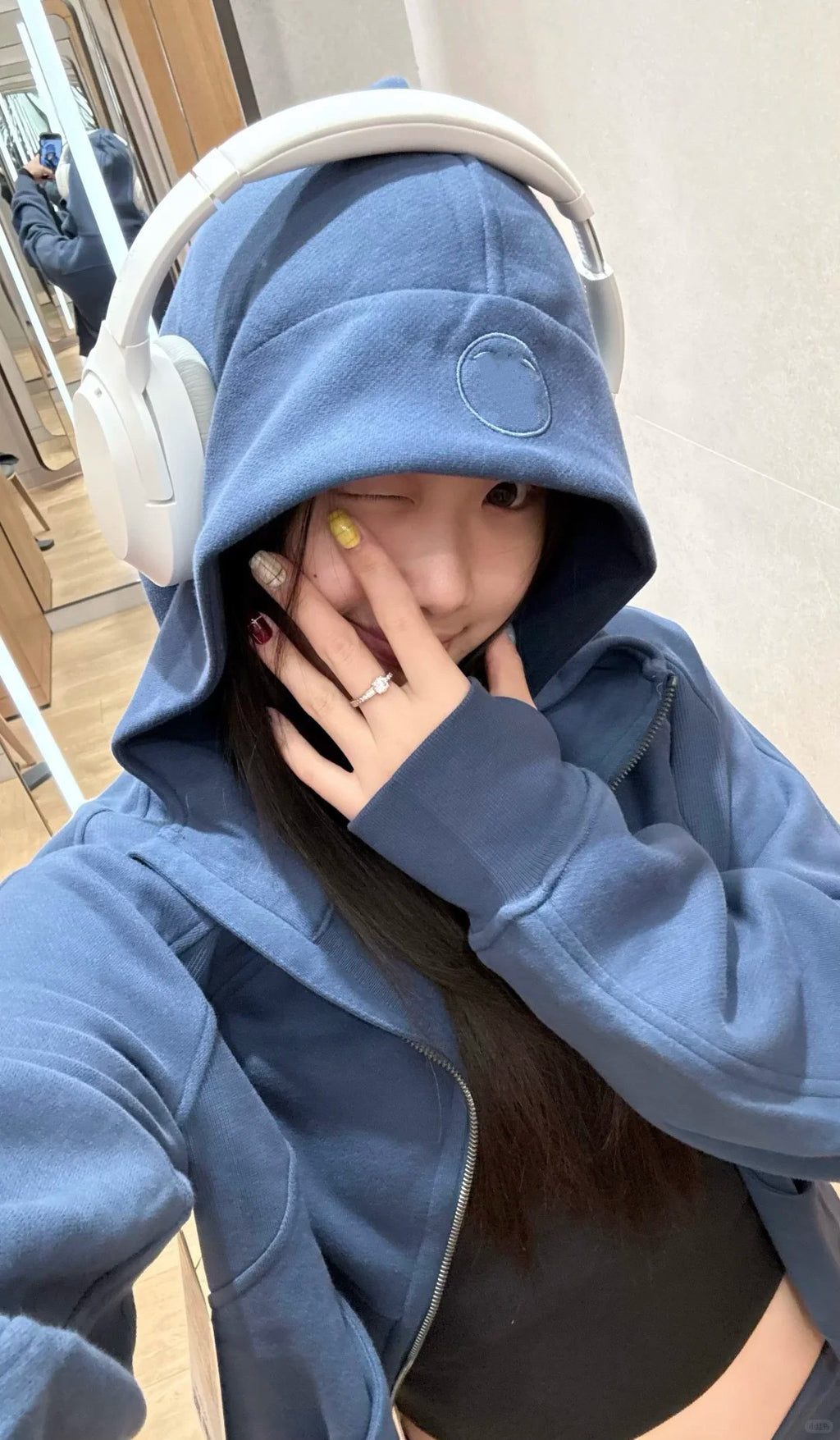 0G2011，Lemon fleece-lined hooded zip-up jacket Celebrity Style Women's Short Casual Fleece Jacket