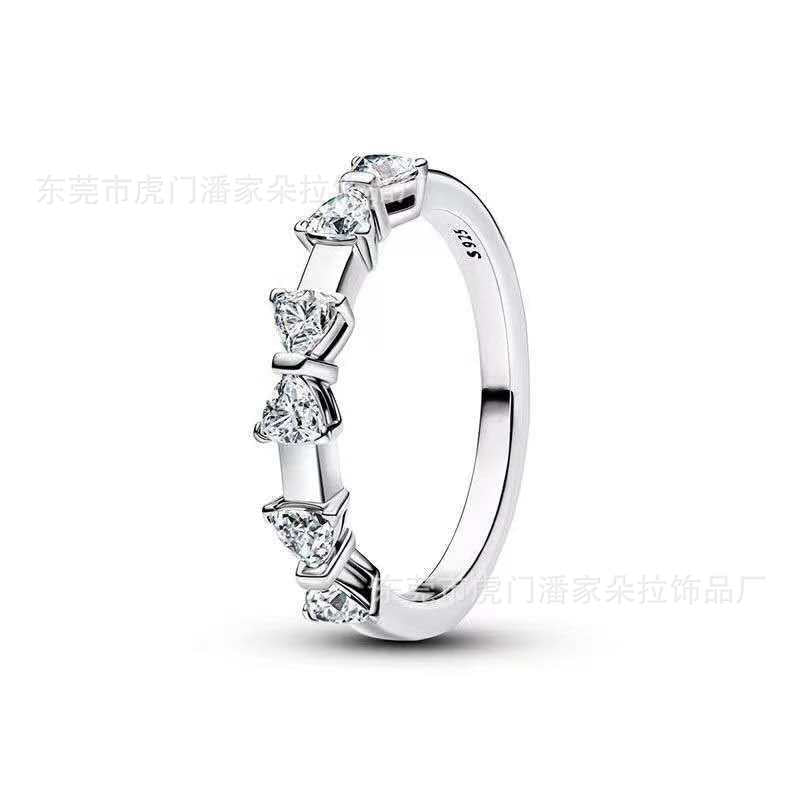 Pan Family Plating S925silver Shining Bow Necklace with Inlaid Diamonds Moon Fashion Collarbone Chain