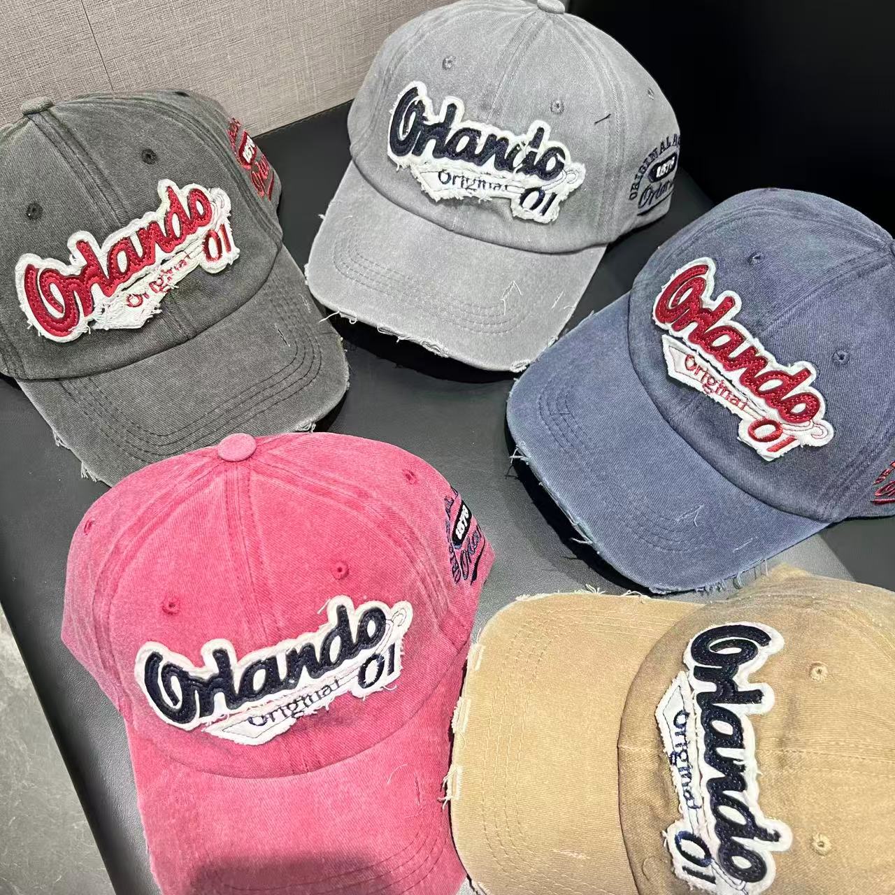 New Vintage Distressed Baseball Cap Fashion Embroidery English Hole Duckbill Cap for Women Face Slimming Couple Hat