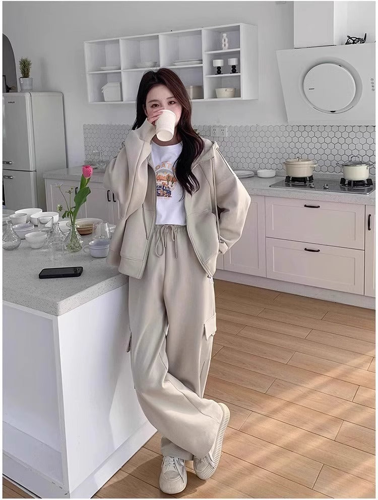 High-End Casual Sports Suit for Women, Autumn and Winter, Petite Workwear Style, Sweatshirt and Sweatpants Two-Piece Set, Early Autumn Complete Set