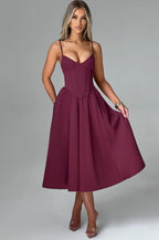 French Retro Solid Color Sleeveless Fishbone Dress2024Winter New Fresh and Elegant V Collared Waist-Cinching Mid-Length Skirt