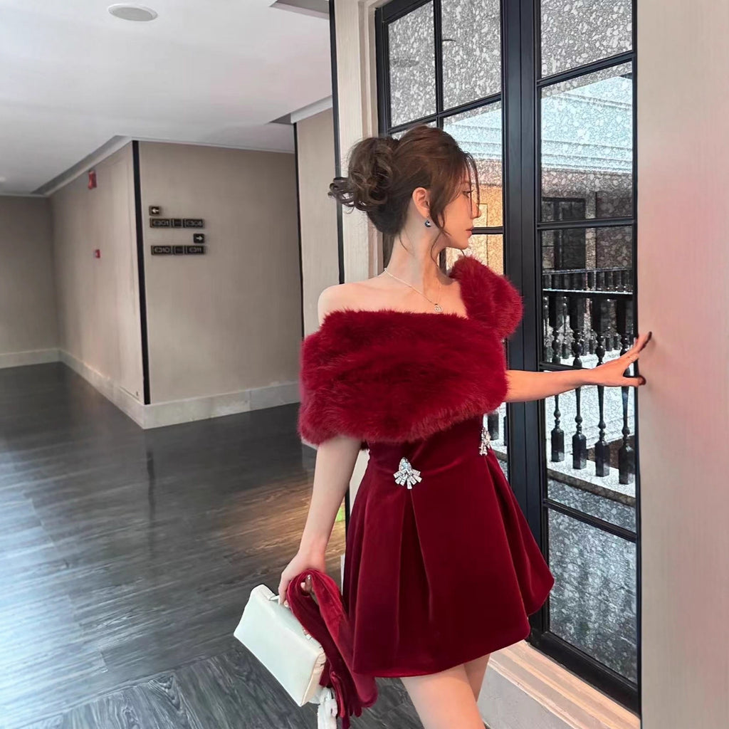Celebrity Custom High-End Fur Single-Piece Strapless Velvet Dress with Gloves and Fur Shawl European Style Evening Elegant Look