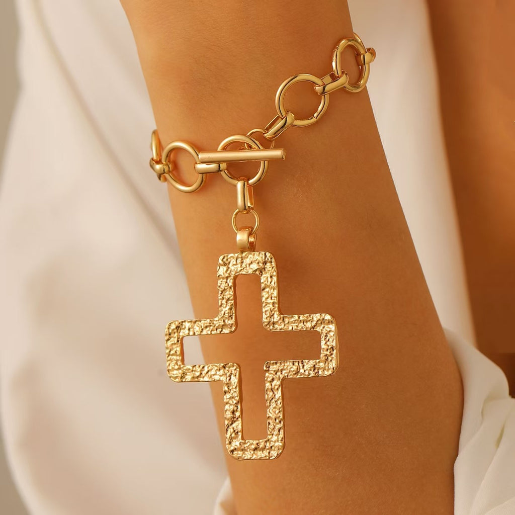 Celebrity Style Decorative Chain Jewelry Personalized Cross Alloy Pendant Necklace  Minimalist Style Clip Simple Internet Celebrity Collarbone Chain for Women