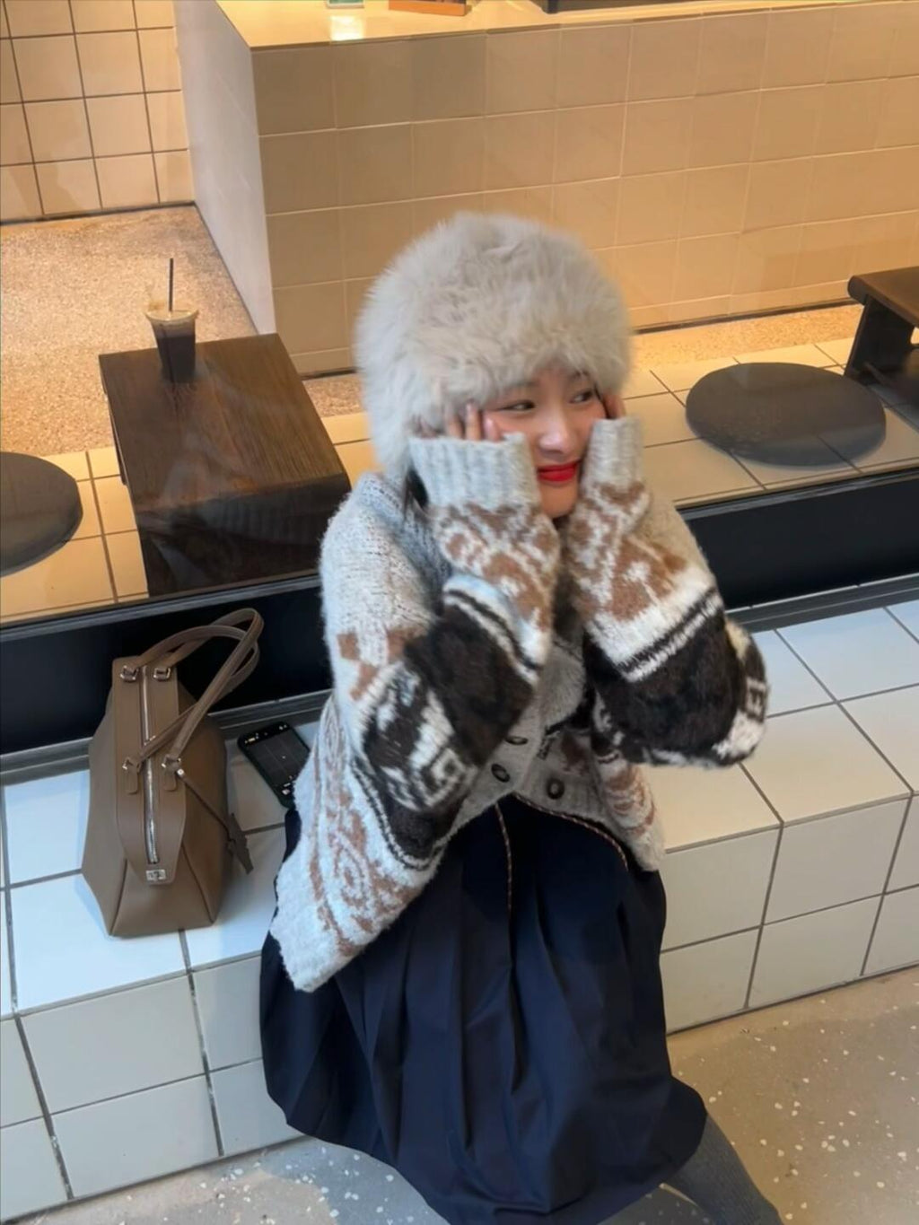 In Stock Korean Niche Trendy Brand Fair Isle Cardigan Coat for Women Loose Lazy Style High Neck Knitted Sweater