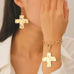 Celebrity Style Decorative Chain Jewelry Personalized Cross Alloy Pendant Necklace  Minimalist Style Clip Simple Internet Celebrity Collarbone Chain for Women