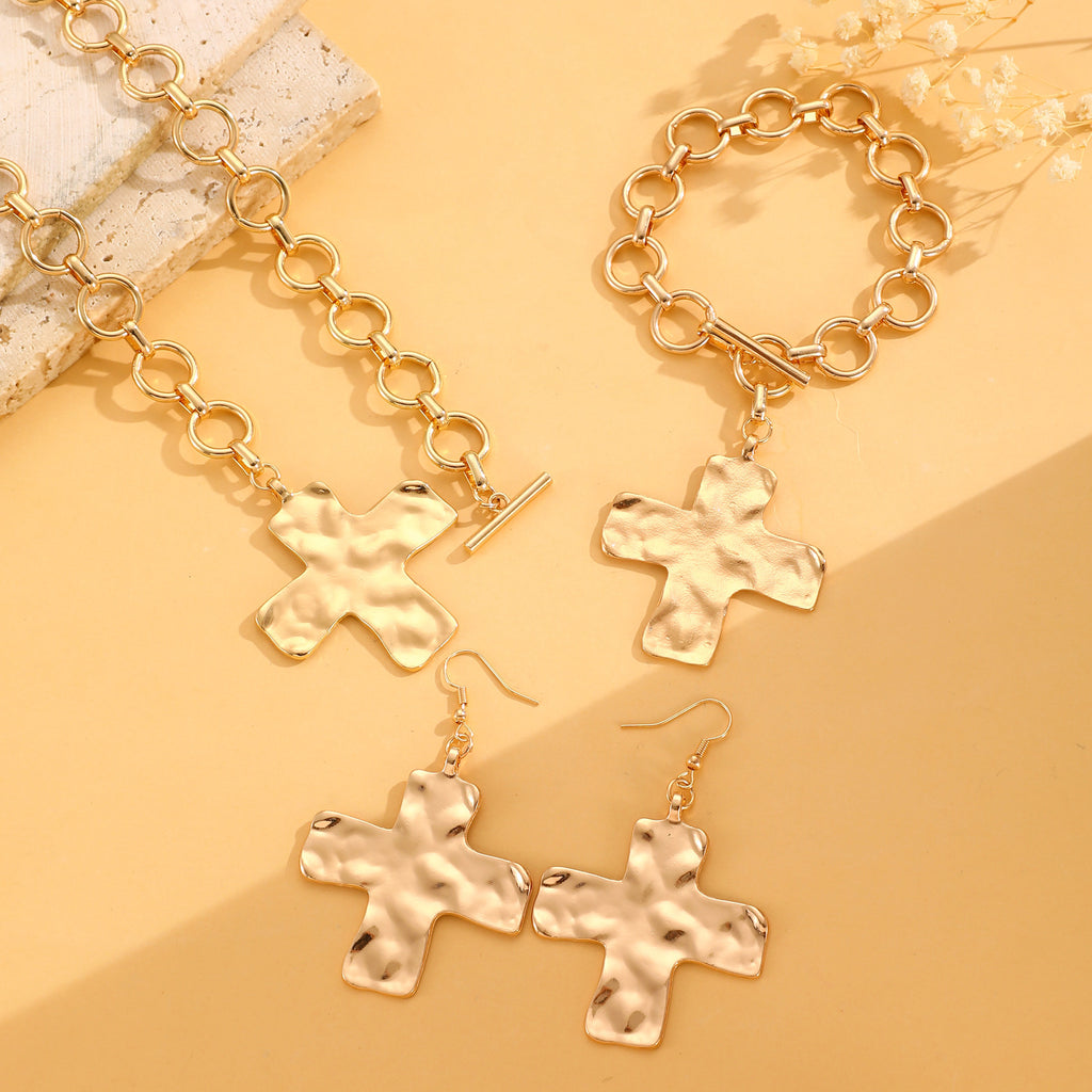 Celebrity Style Decorative Chain Jewelry Personalized Cross Alloy Pendant Necklace  Minimalist Style Clip Simple Internet Celebrity Collarbone Chain for Women