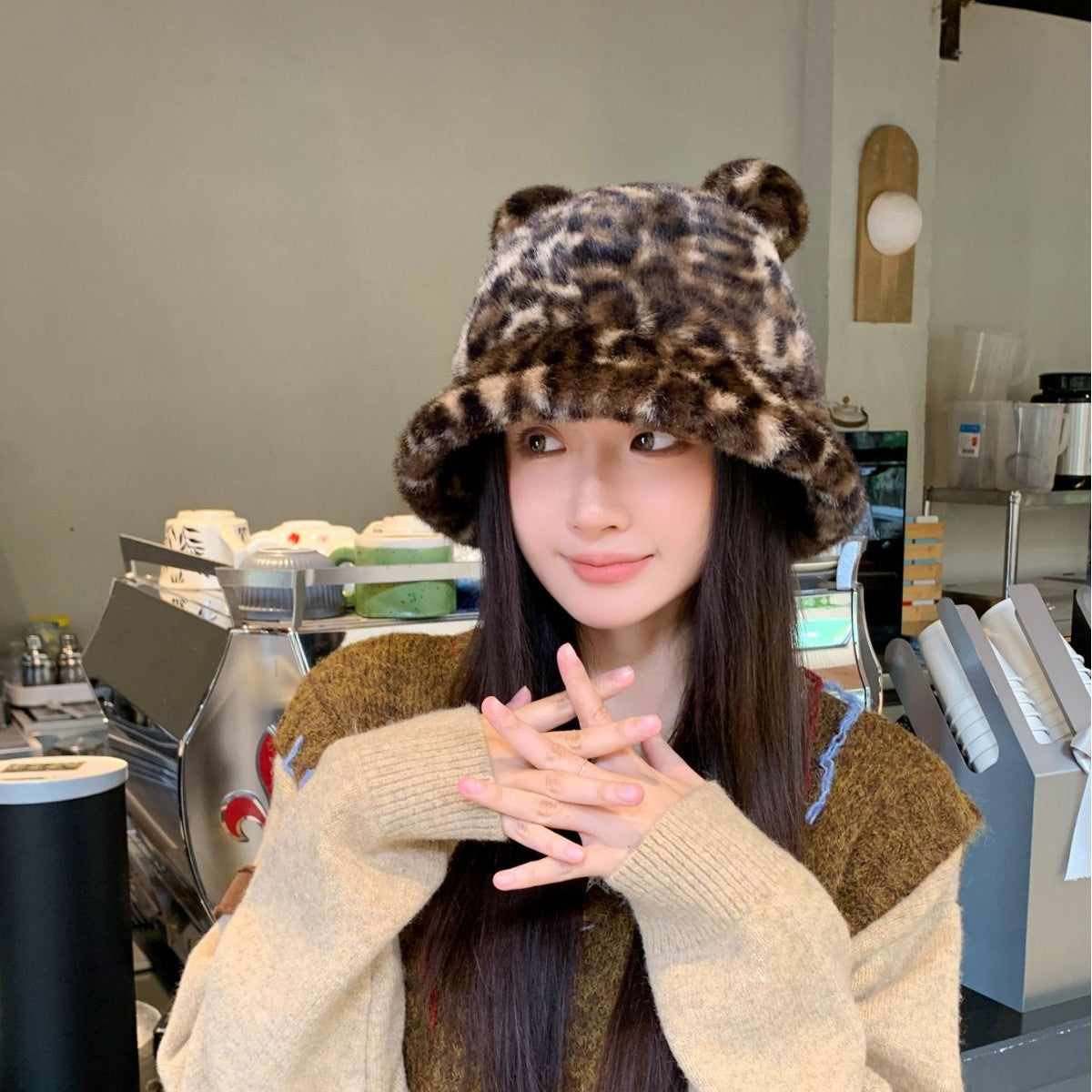 New Korean Style Casual Hat for Women Winter Cute Leopard Print Plush Fisherman Hat Korean Style Warm Versatile Student Bucket Hat