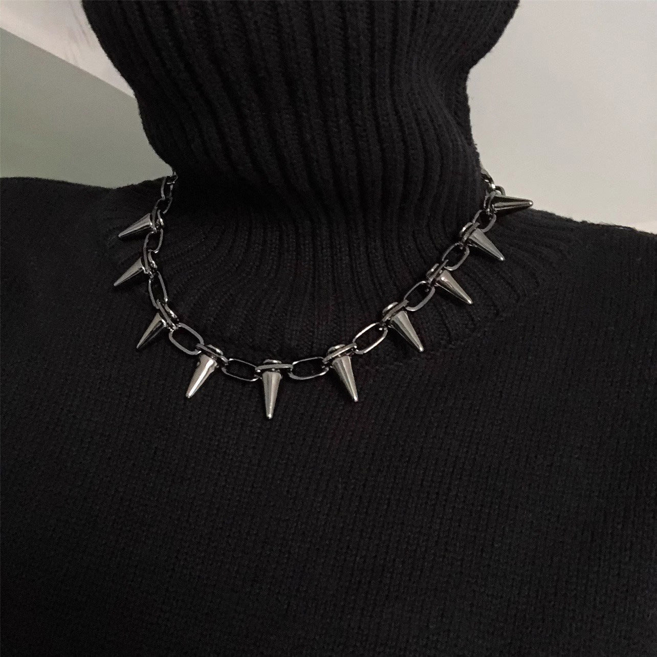 Star Custom 2025New Year's Exaggerated Punk Necklace y2k Irregular Subculture Hip-Hop Trend Unisex Niche Collarbone Chain