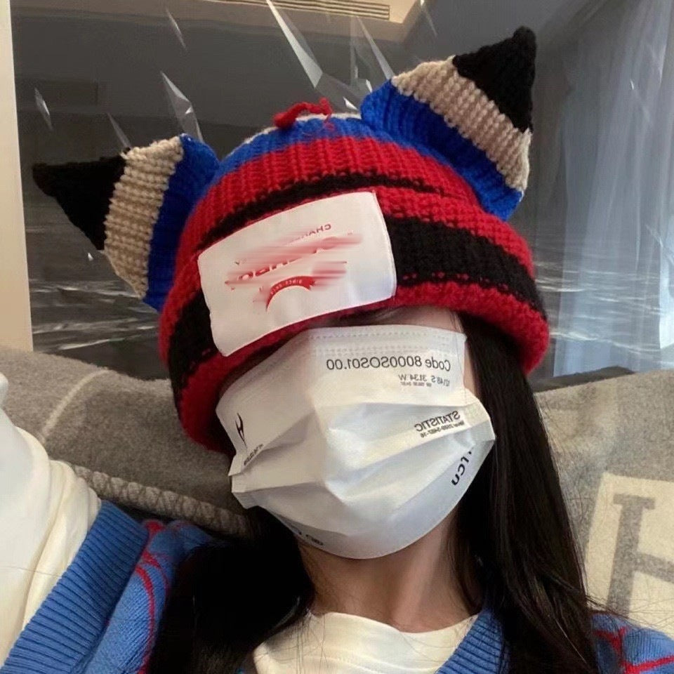 Korean Style Sweet Cute Cat Ear Knitted Hat for Women, Autumn and Winter Warm Ear Protection with Letter Patch, Versatile Knit Hat