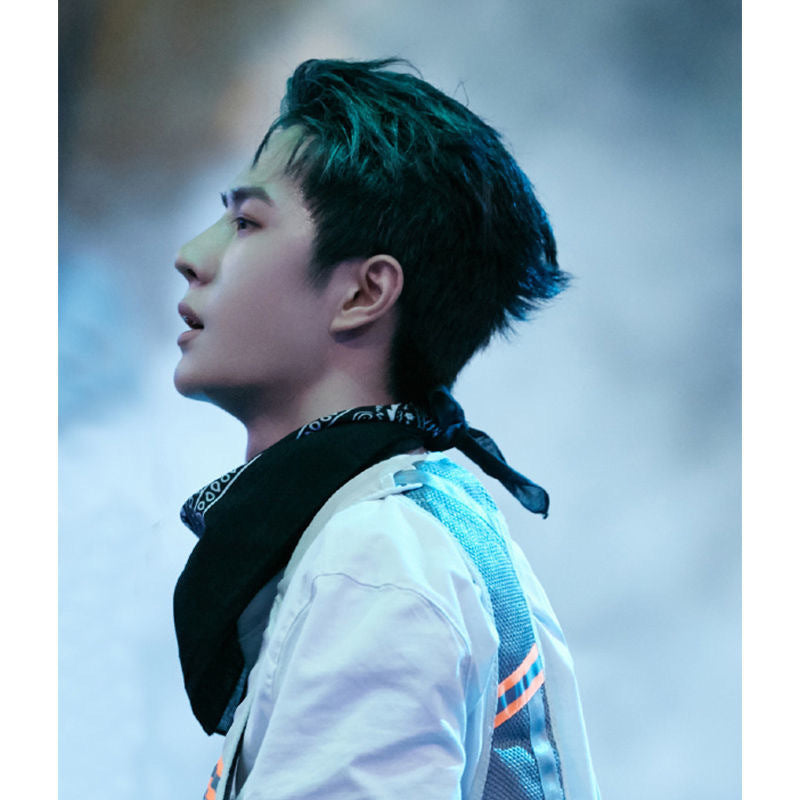 Same Style as Stars2025New Paisley Small Cashew Deformed Insect Satin70Silk Scarf Scarf Headscarf Fashion Design Small Water Drop Square Scarf Decoration Matching Headscarf