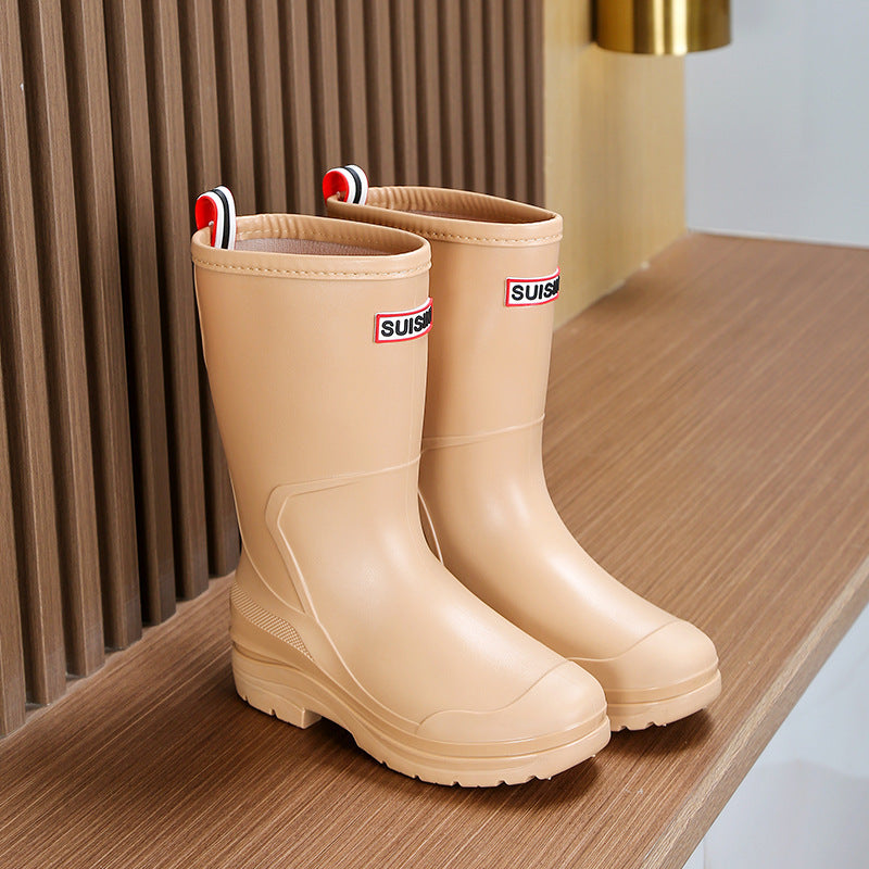 Long Tube Rain Boots for Women, Fashionable Cuffed Outdoor Lightweight Waterproof Shoes, Soft and Durable Rubber Boots for Japan Airlines Foreign Trade