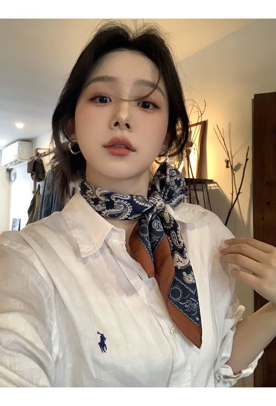 Same Style as Stars2025New Paisley Small Cashew Deformed Insect Satin70Silk Scarf Scarf Headscarf Fashion Design Small Water Drop Square Scarf Decoration Matching Headscarf