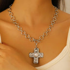 Celebrity Style Decorative Chain Jewelry Personalized Cross Alloy Pendant Necklace  Minimalist Style Clip Simple Internet Celebrity Collarbone Chain for Women