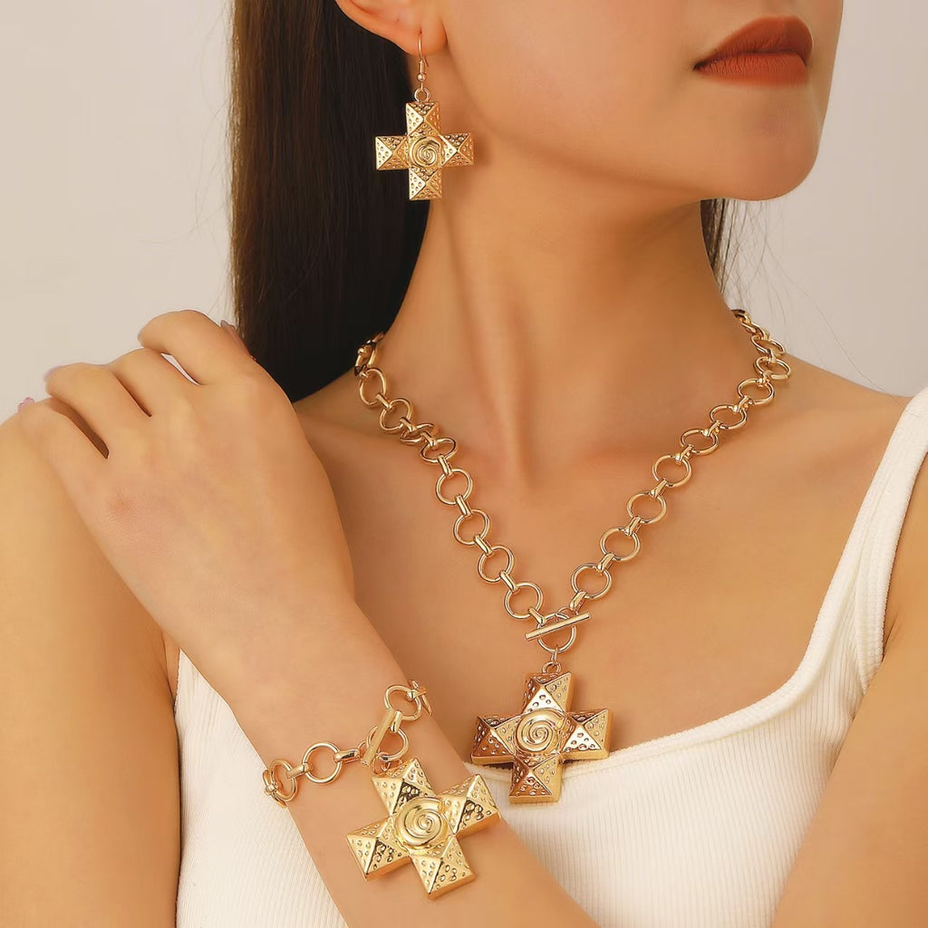 Celebrity Style Decorative Chain Jewelry Personalized Cross Alloy Pendant Necklace  Minimalist Style Clip Simple Internet Celebrity Collarbone Chain for Women