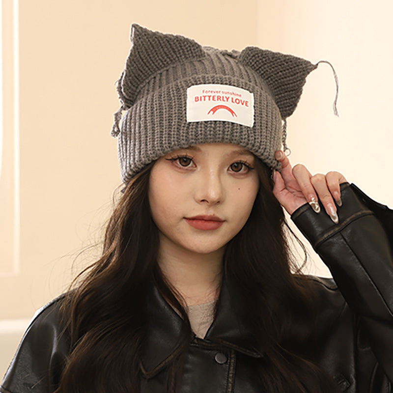 Korean Style Sweet Cute Cat Ear Knitted Hat for Women, Autumn and Winter Warm Ear Protection with Letter Patch, Versatile Knit Hat