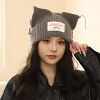 Korean Style Sweet Cute Cat Ear Knitted Hat for Women, Autumn and Winter Warm Ear Protection with Letter Patch, Versatile Knit Hat