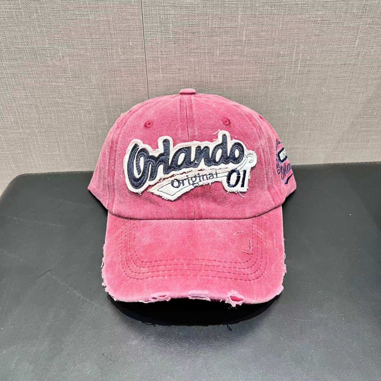 New Vintage Distressed Baseball Cap Fashion Embroidery English Hole Duckbill Cap for Women Face Slimming Couple Hat