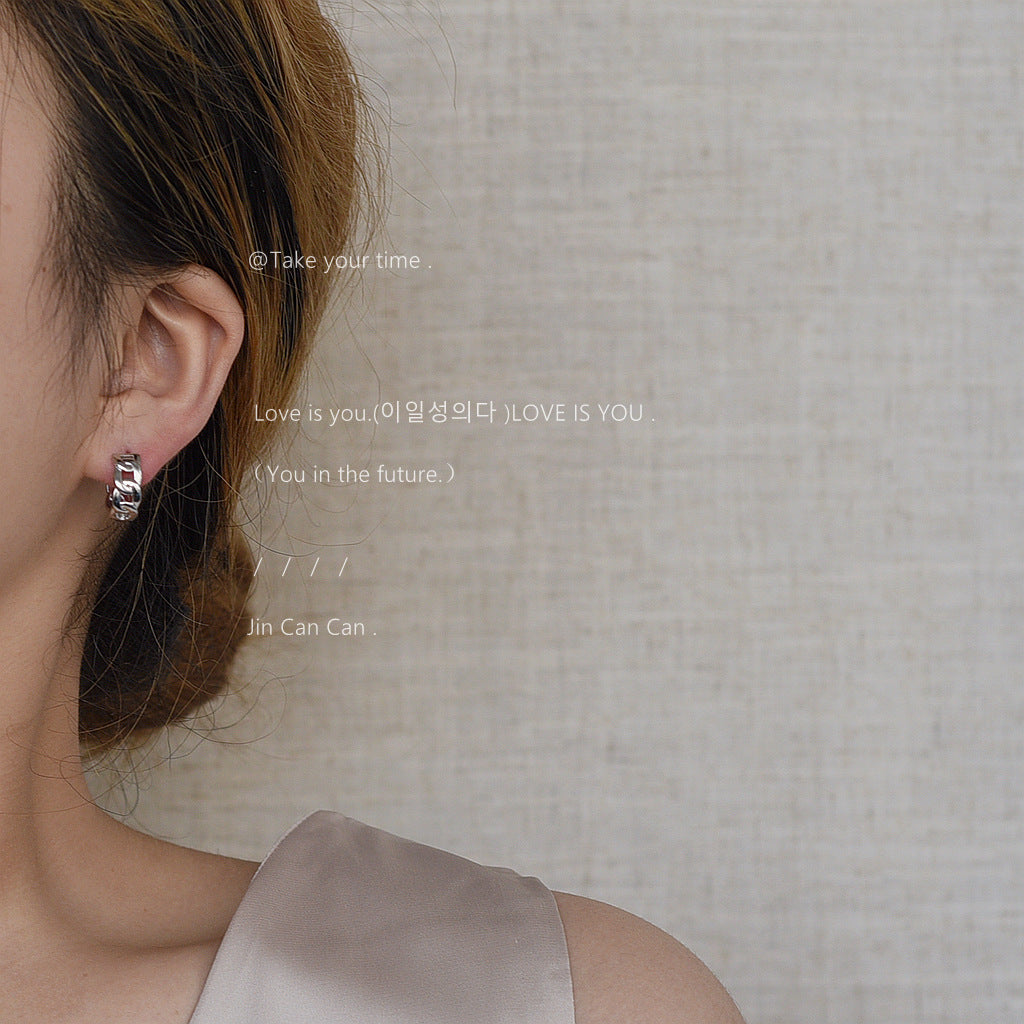Same Style as Stars2026New Fashion Commuting Neutral Style silver Earrings ins Trendy Hip-Hop Minimalist Style Earrings Fashion New Simple Ear Accessories