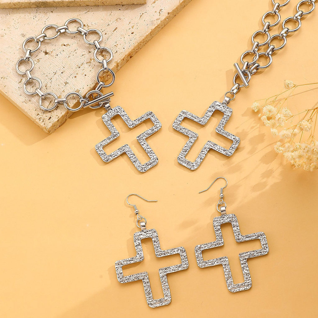 Celebrity Style Decorative Chain Jewelry Personalized Cross Alloy Pendant Necklace  Minimalist Style Clip Simple Internet Celebrity Collarbone Chain for Women